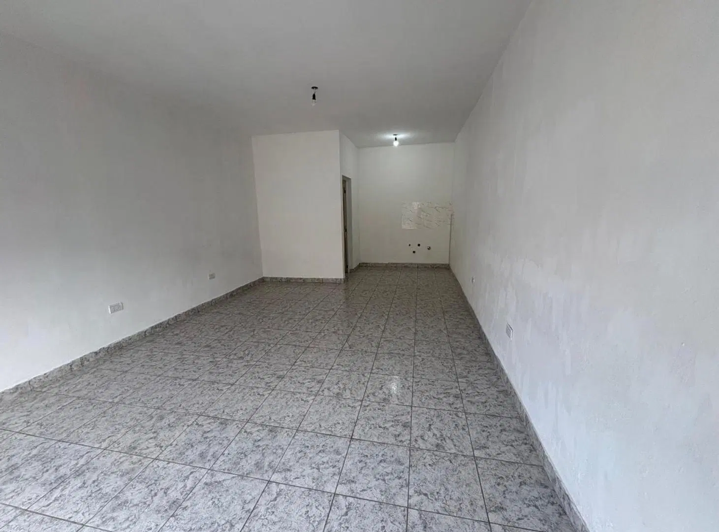 LOCAL COMERCIAL EN ALQUILER | ZÁRATE 2