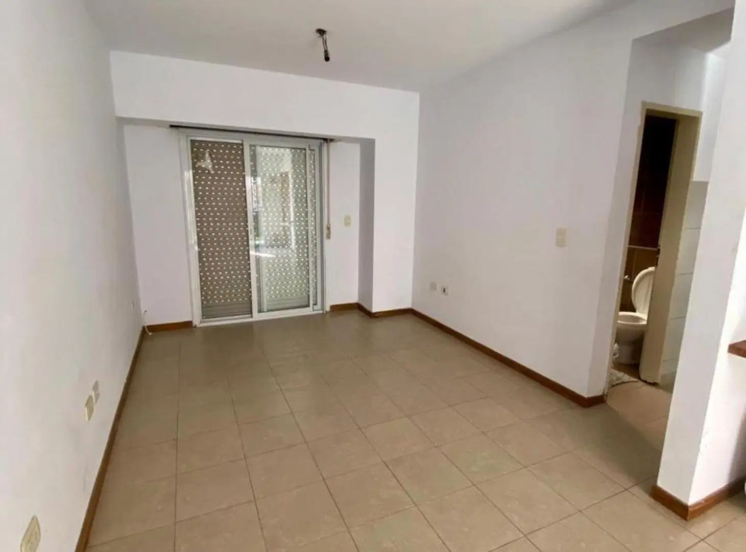 VENTA DEPARTAMENTO MONOAMBIENTE ESCOBAR 8