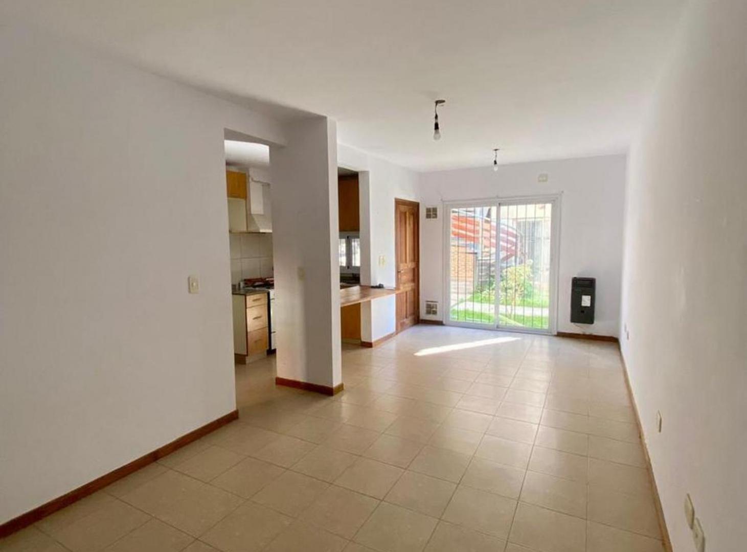 Foto de VENTA DEPARTAMENTO MONOAMBIENTE ESCOBAR, imagen 2