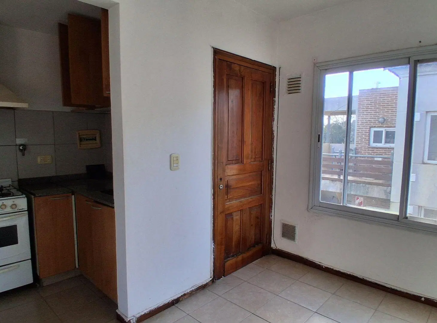 VENTA DEPARTAMENTO MONOAMBIENTE ESCOBAR 3
