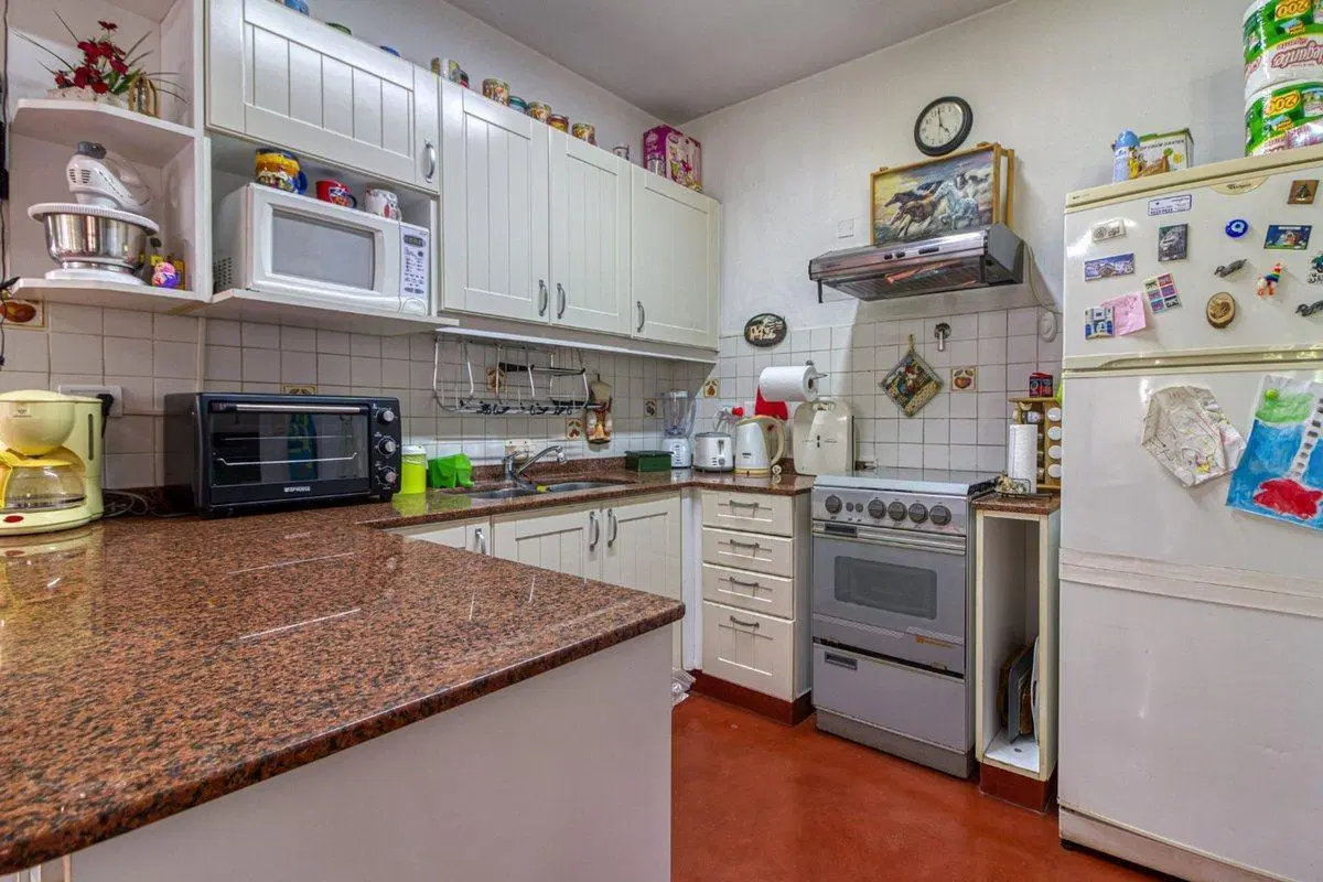 VENTA CASA EN BARRIO EL MOLINO PILAR 8