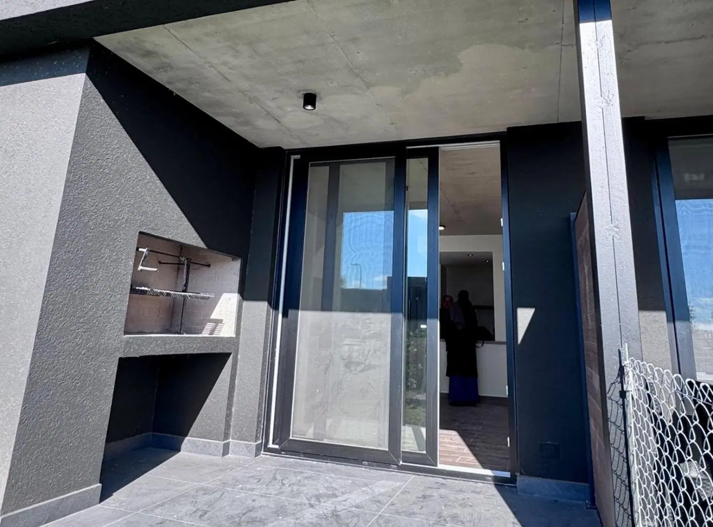 Venta departm 2 ambientes Milenia Nordelta cochera 5