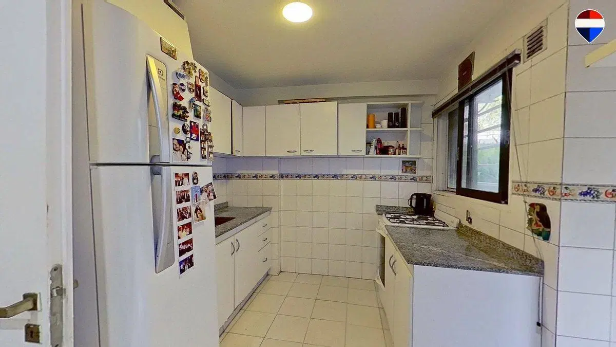Venta 4 ambientes con cochera y patio en Belgrano 5