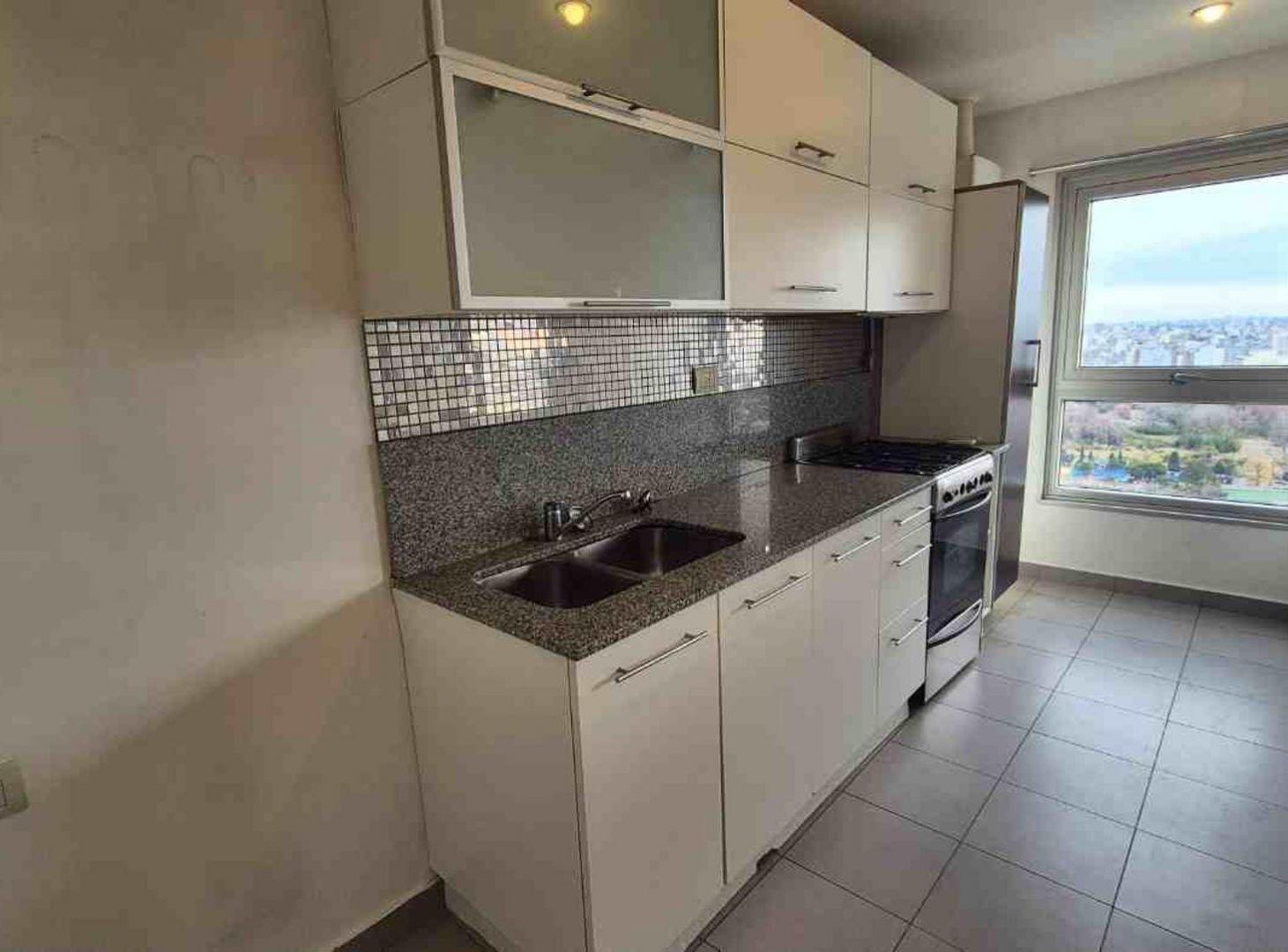 Foto de VENTA DE DEPARTAMENTO EN CABALLITO, imagen 3