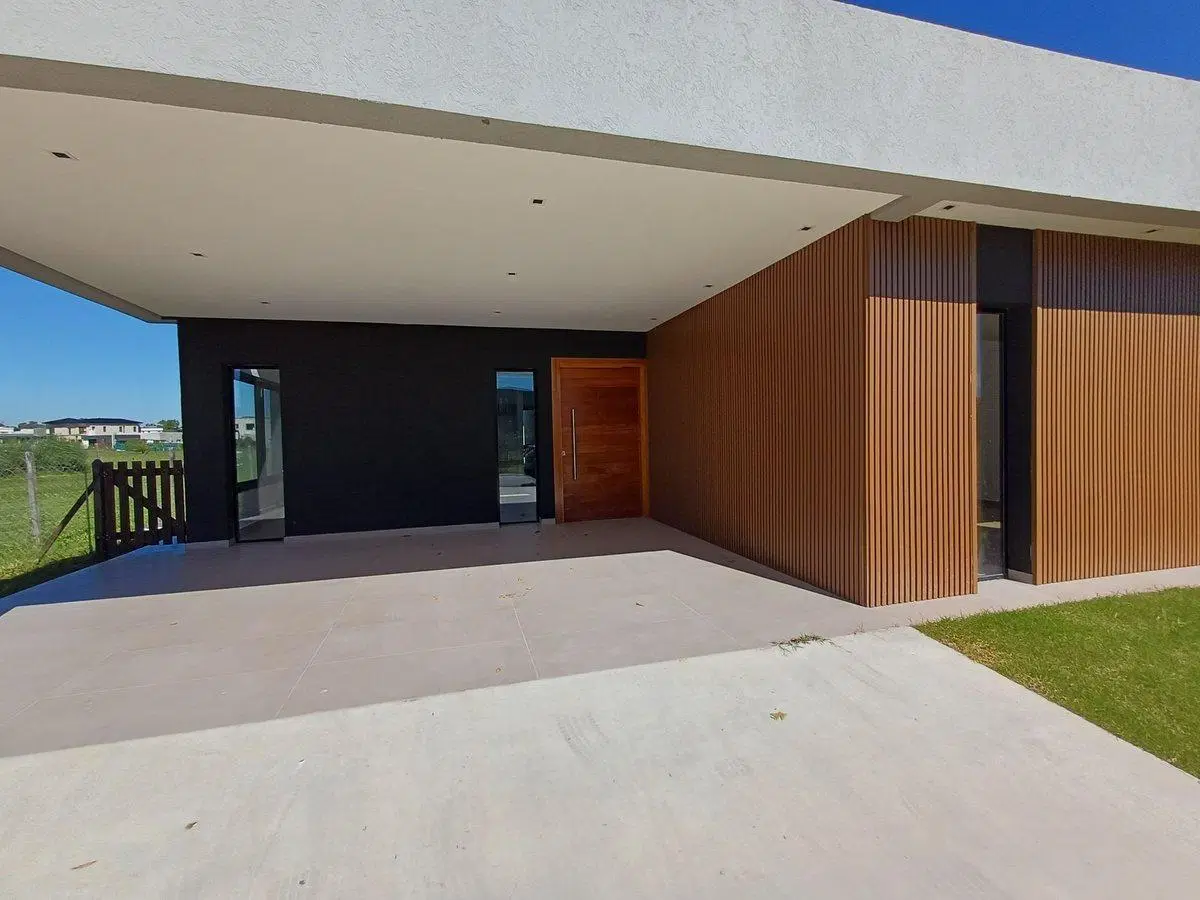 Venta Casa 4 Amb pileta Santa Lucia Pilar del Este 3