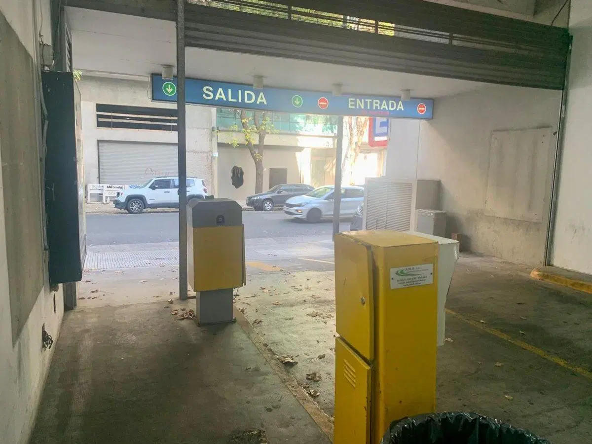 COCHERA/GARAGE VENTA PALERMO HOLLYWOOD 1
