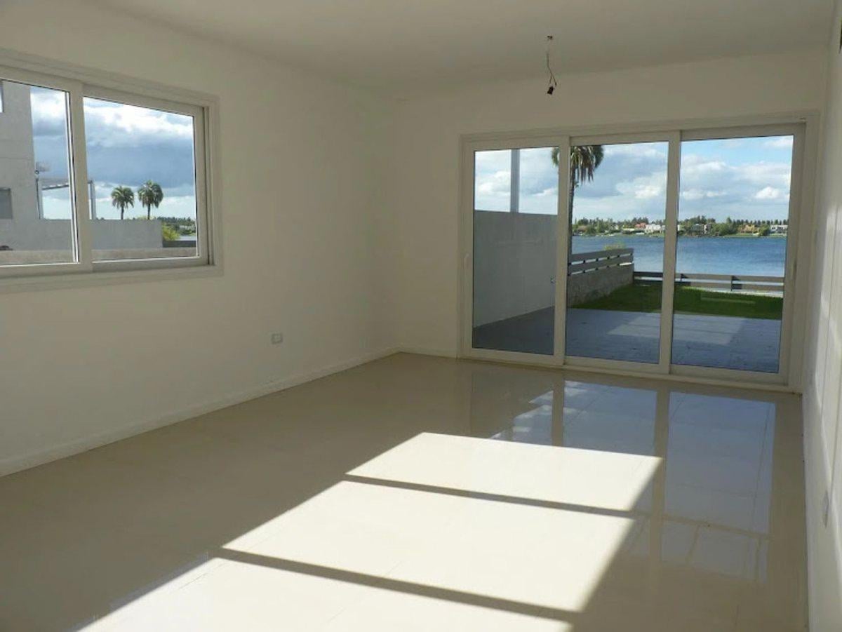 Foto de DEPTO ALQUILER 3 AMB, TIGRE,VLLANUEVA,LAGO, JARDIN, imagen 3