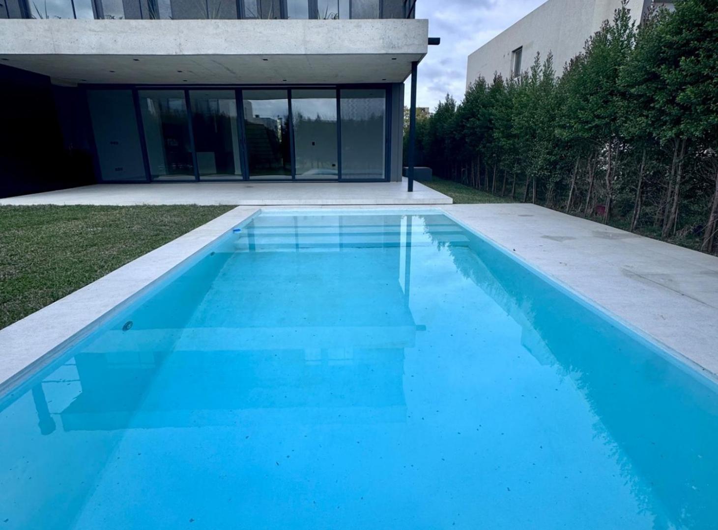 Foto de Venta casa Castaños Nordelta 5 ambientes estrenar, imagen 3