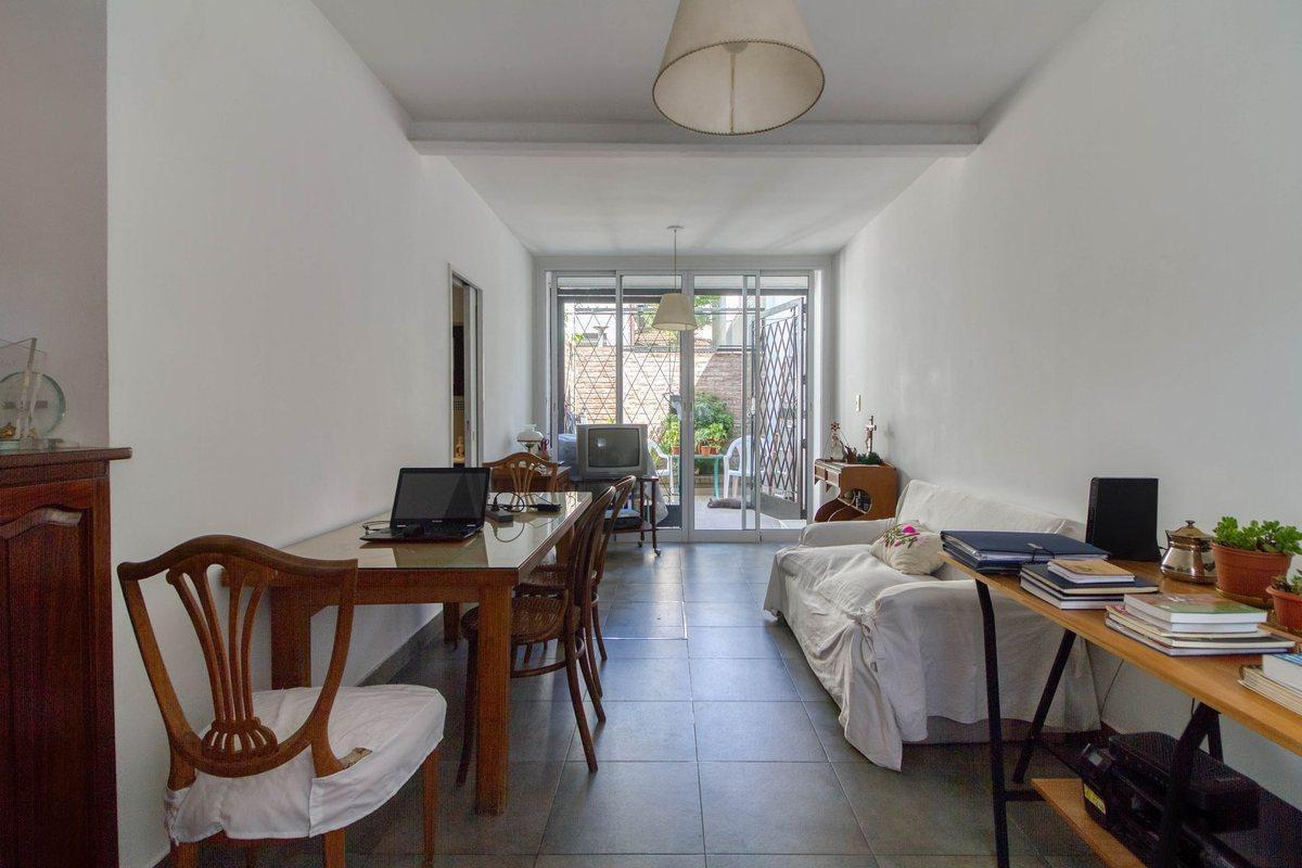 Foto de CASA/PH EN VENTA 3 AMB, OLIVOS, VTE LOPEZ C/ PATIO, imagen 3