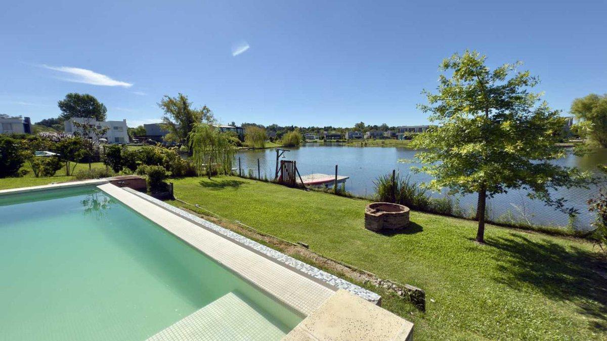 Foto de VENTA CASA 7 AMB CANTON NORTE A LA LAGUNA, imagen 4