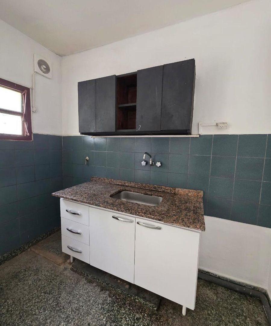 Foto de PH 3amb+PATIO+COCINA+LAVADERO-V.Libertad, imagen 3