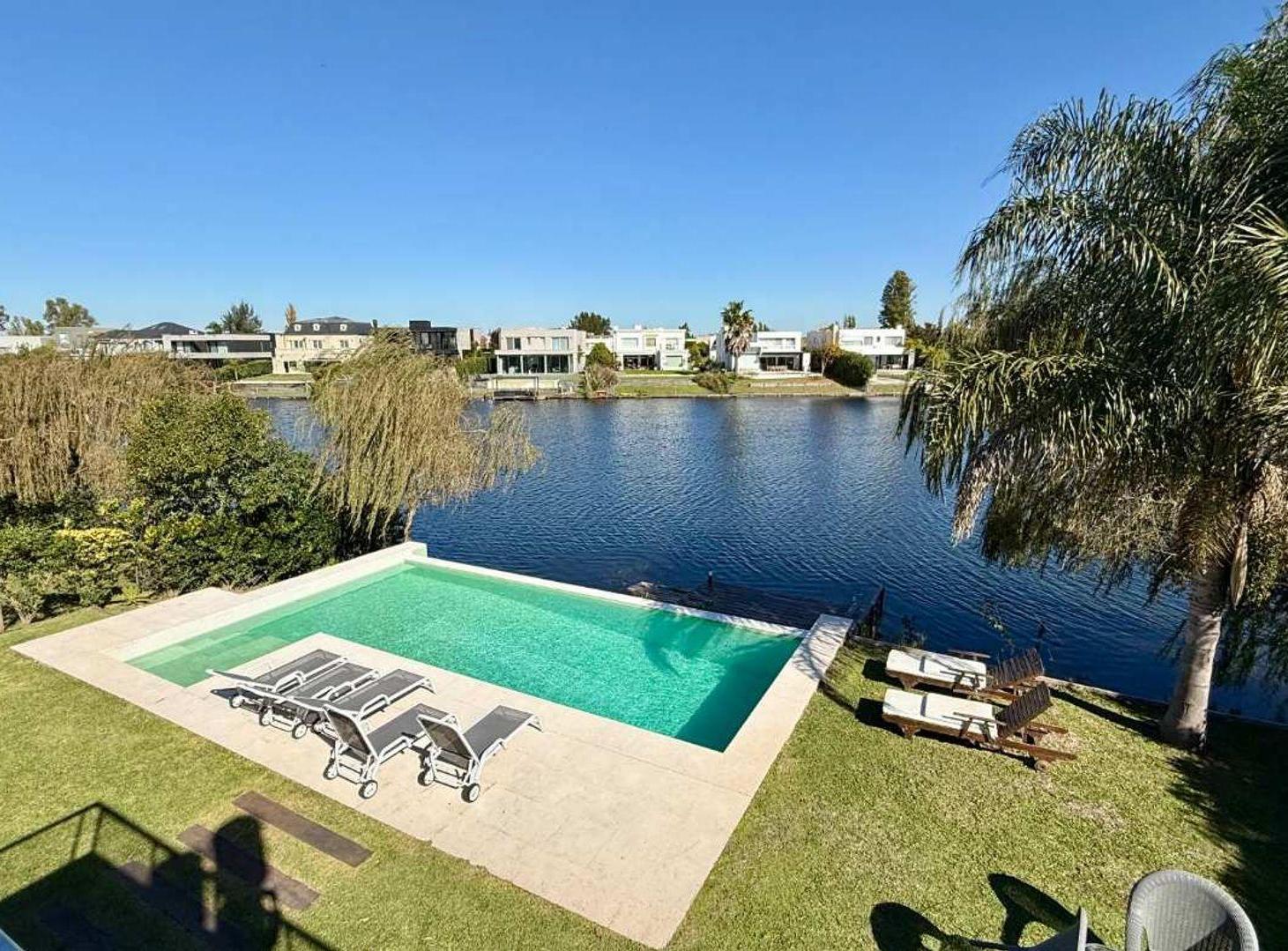 Foto de VENTA CASA 7 AMB A LA LAGUNA NORDELTA ALISOS, imagen 3