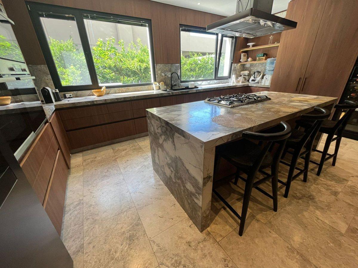 Foto de Casa Venta El Golf Nordelta a laguna y golf, imagen 4
