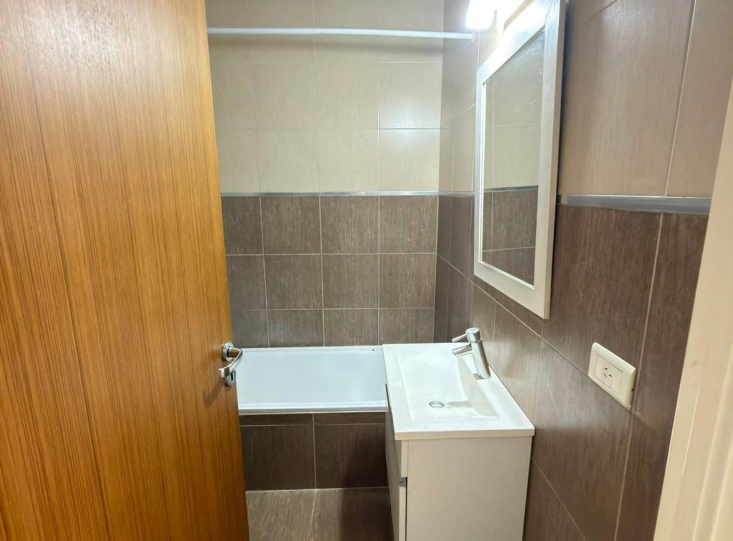 Foto de VENTA Departamento en Dúplex 2 Amb con Cochera, imagen 5