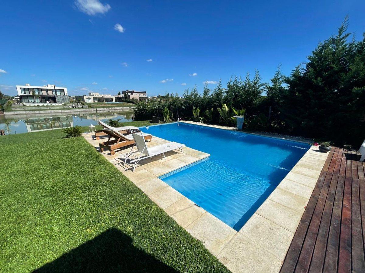 Foto de VENTA .CASA A LA LAGUNA . SAN SEBASTIAN .Area 9, imagen 3