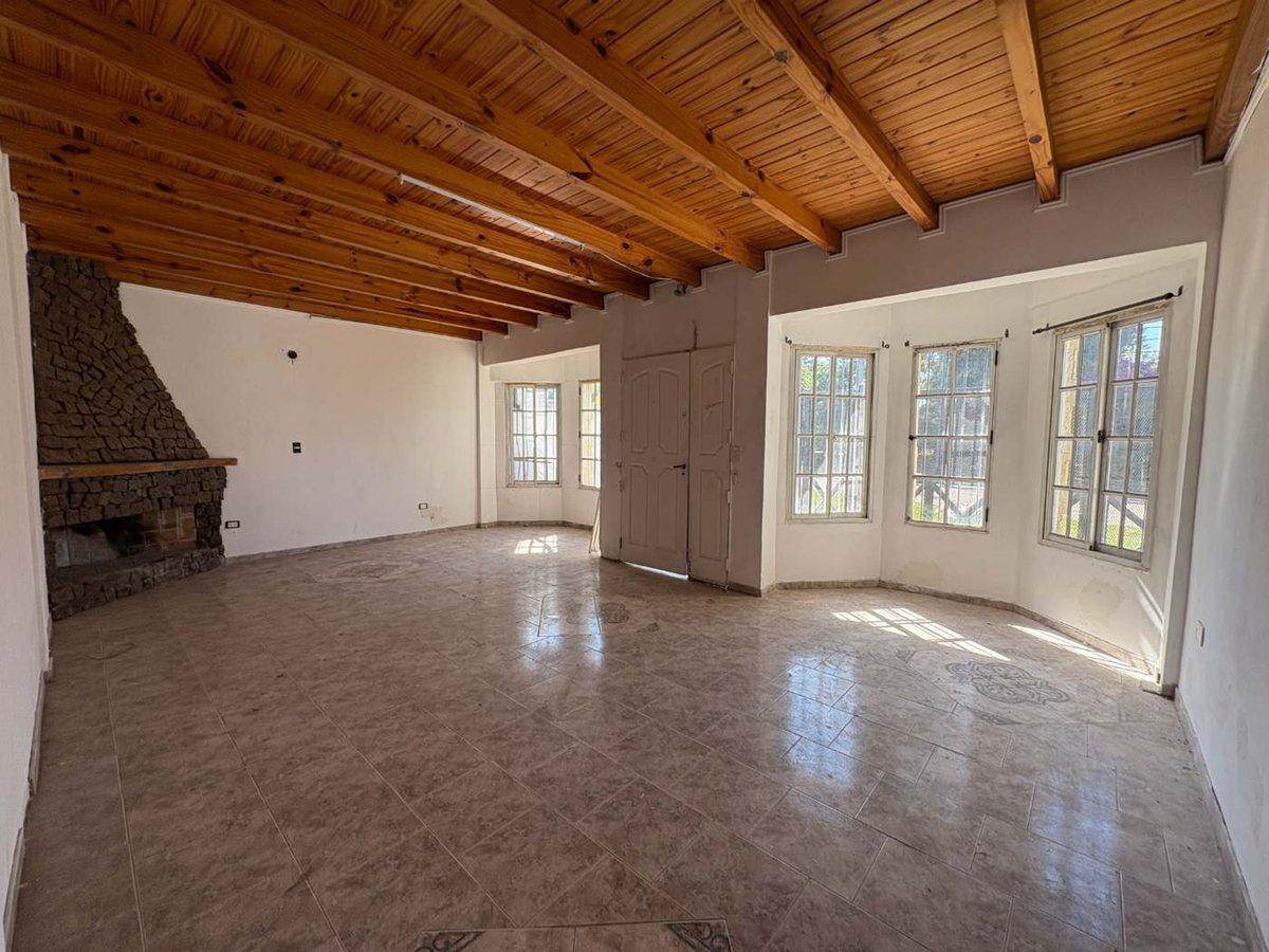 Foto de VENTA CASA 5 AMB DON TORCUATO APTO CREDITO PILETA, imagen 4