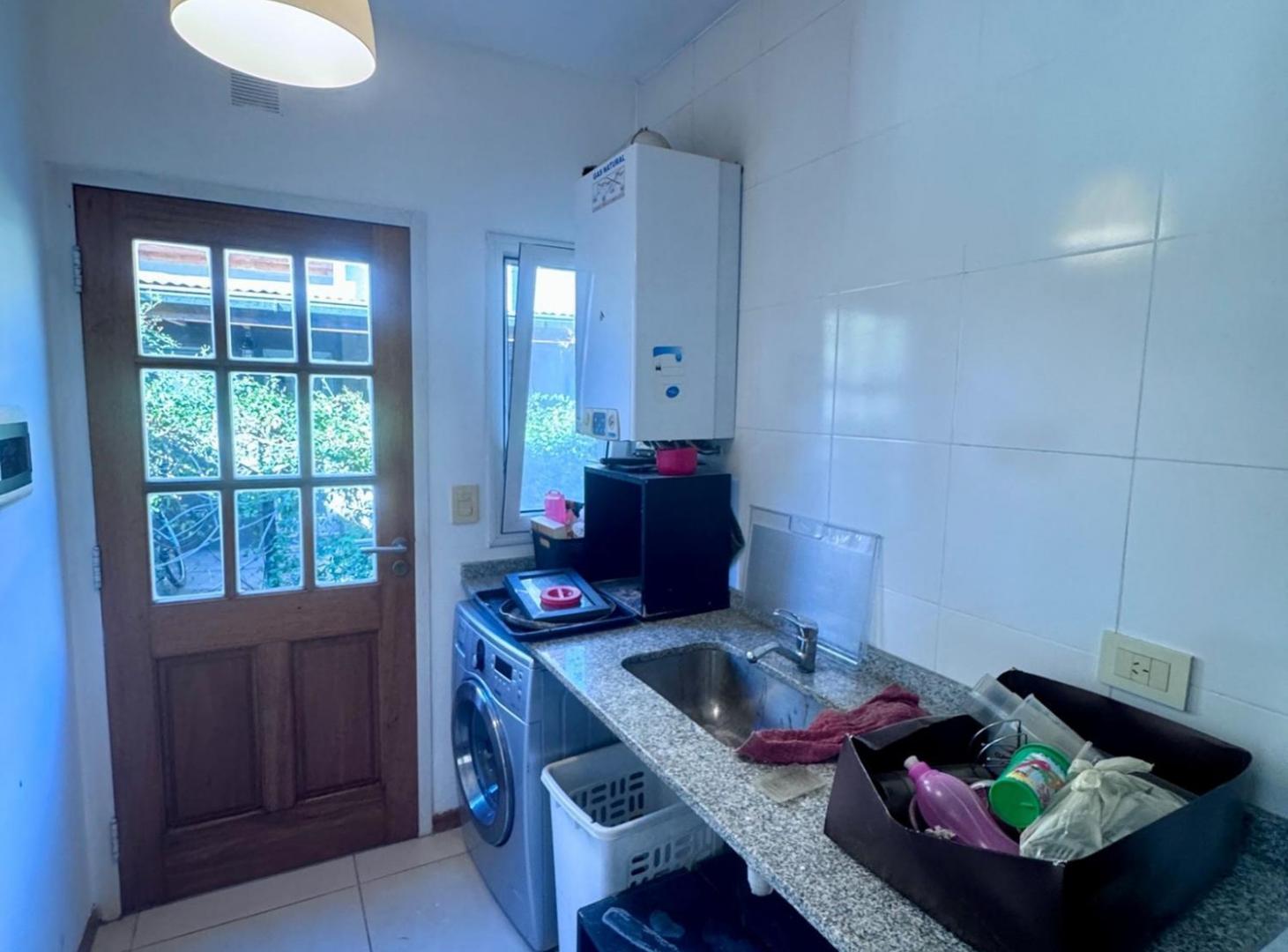 Foto de Venta casa una planta La Comarca Tigre 5 ambientes, imagen 2