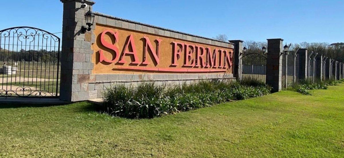Foto de VENTA LOTE Condominio cerrado SAN FERMIN MERLO, imagen 4