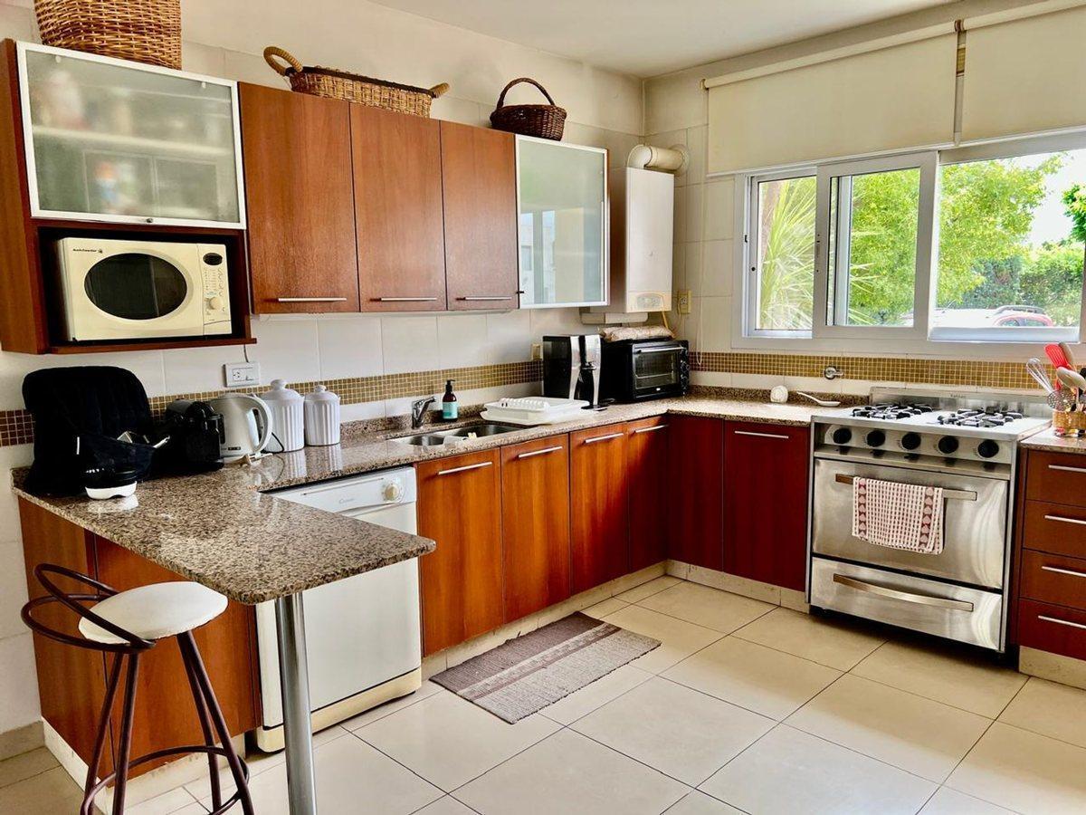 Foto de Venta Casa a la Laguna Santa Catalina, Villanueva, imagen 2