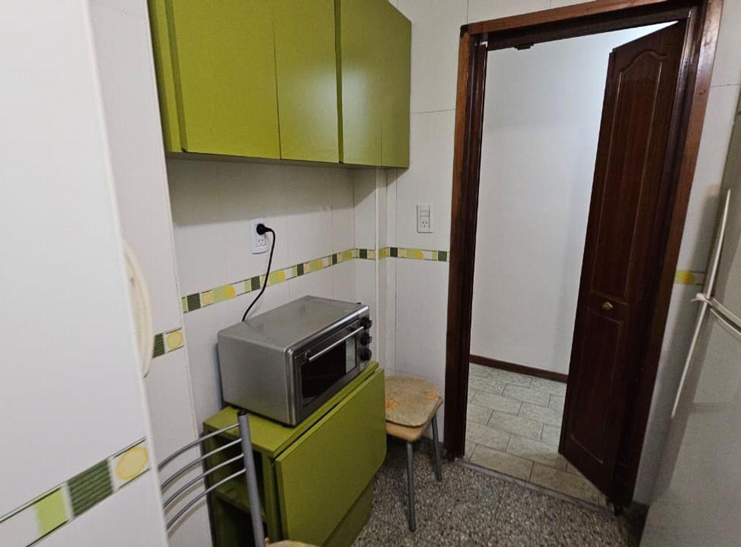 Foto de Alquiler Dpto 2 ambientes con balcon en Balvanera, imagen 5