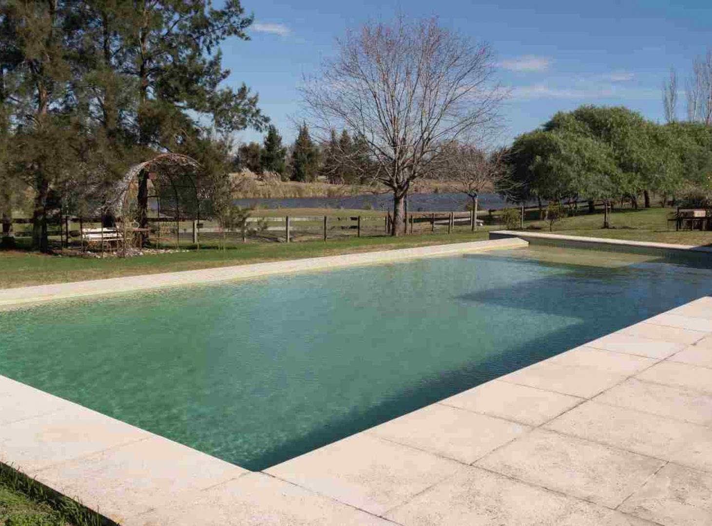Foto de Casa en venta 5 amb en Estancias Golf, Pilar, imagen 1