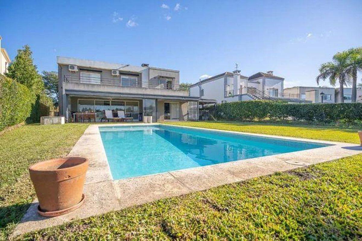 VENTA SAN ISIDRO LABRADOR GOLF TIGRE VILLANUEVA