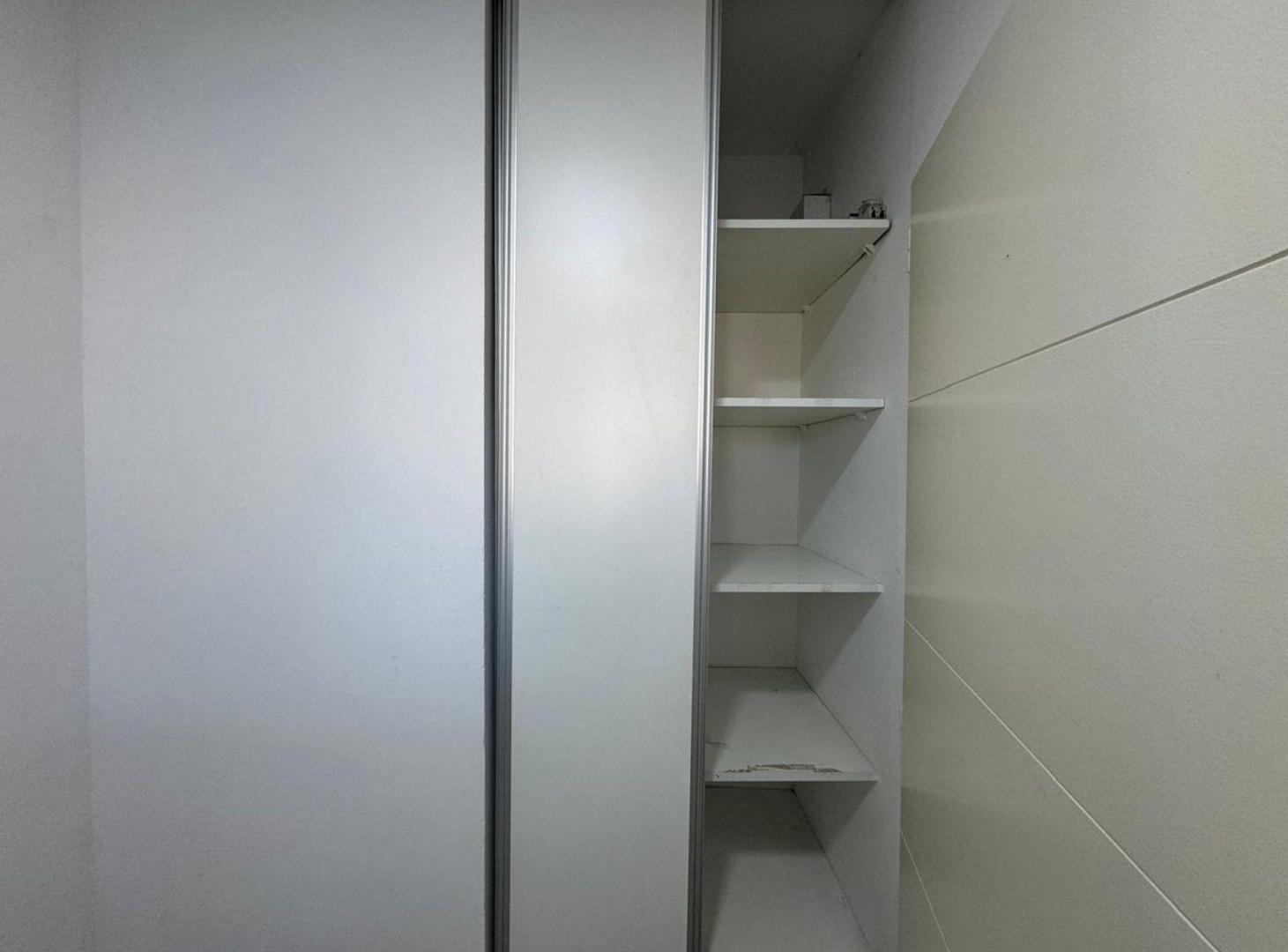 Foto de Venta Casa a la laguna 4 dormitorios Islas Canton, imagen 2