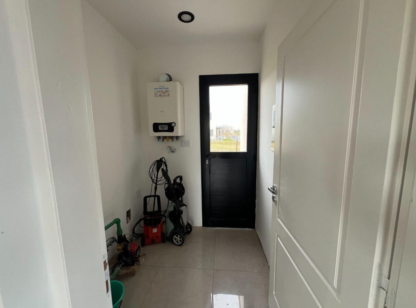 Foto de VENTA Casa 4 Ambientes a la Laguna Bo. El CAZAL, imagen 5