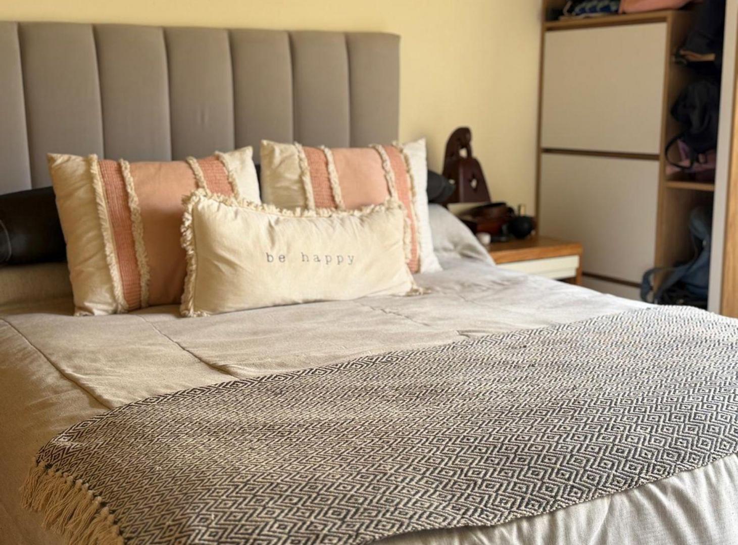 Foto de VENTA PH 2 AMB, PLANTA BAJA c/JARDIN PILAR BO CERR, imagen 1