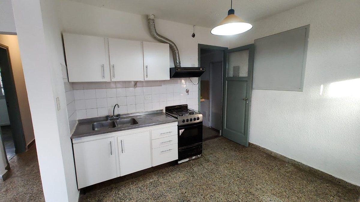 Foto de ALQUILER CASA 3 AMB CON PARQUE - CAMPANA CENTRO, imagen 3