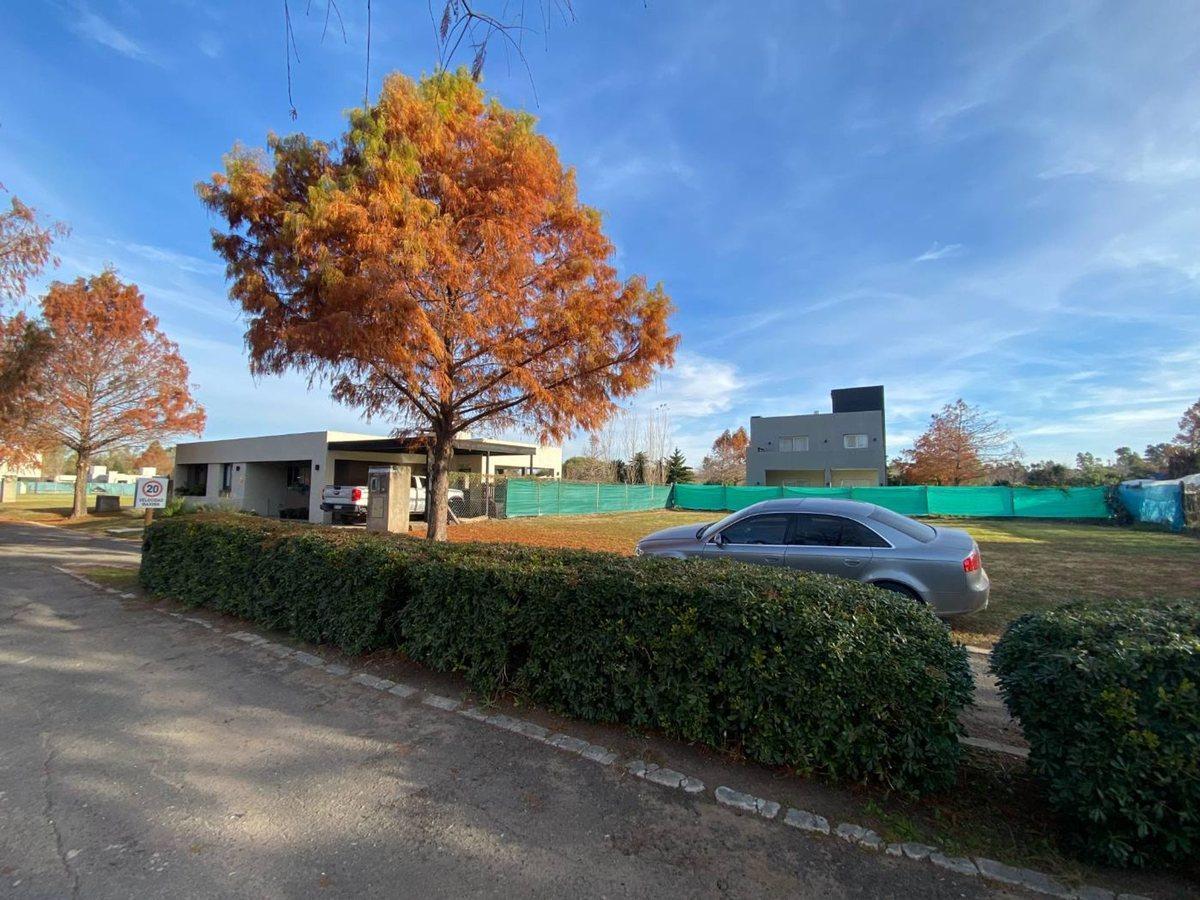 Foto de VENTA LOTE CENTRAL B PRIV BRUJAS PILAR ESCRITURADO, imagen 5