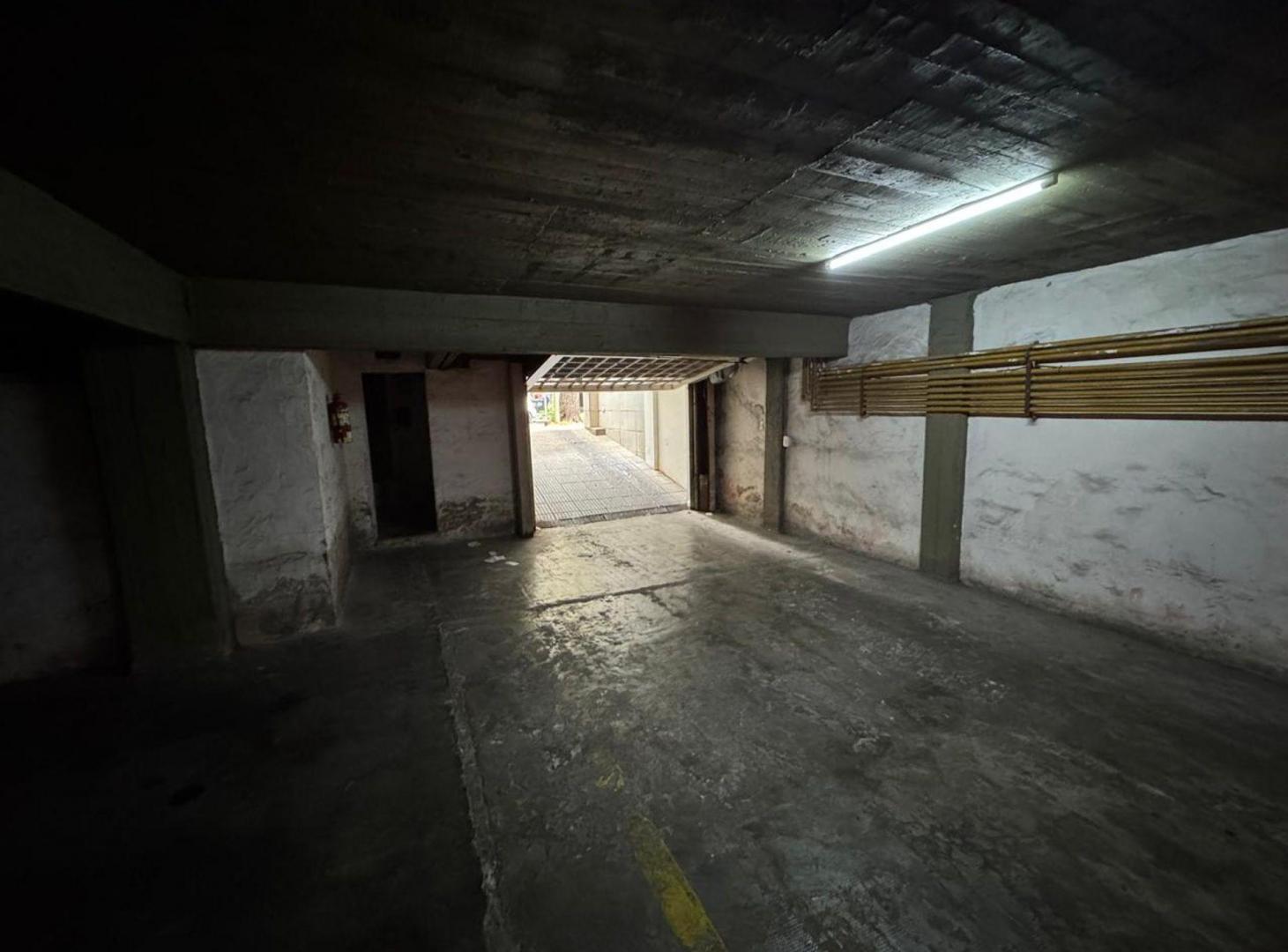 Foto de VENTA COCHERA en SAN ISIDRO, imagen 2