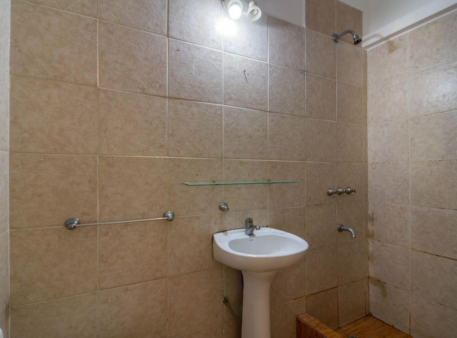 Foto de VENTA PH EN OLIVOS APTO CREDITO Y APTO PROFESIONAL, imagen 4