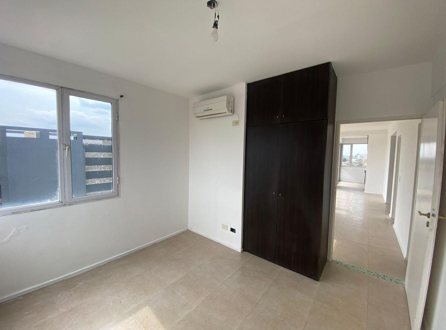 Foto de Venta dpto 3 amb cochera apto profesional Escobar, imagen 3