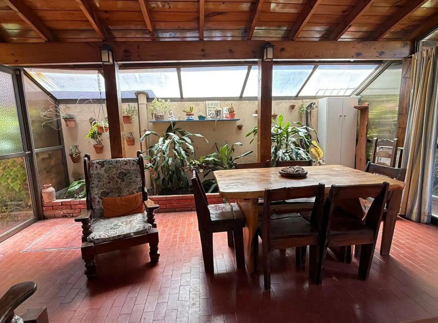 Foto de Venta Casa 4 amb jardin y piscina en Olivos, imagen 5