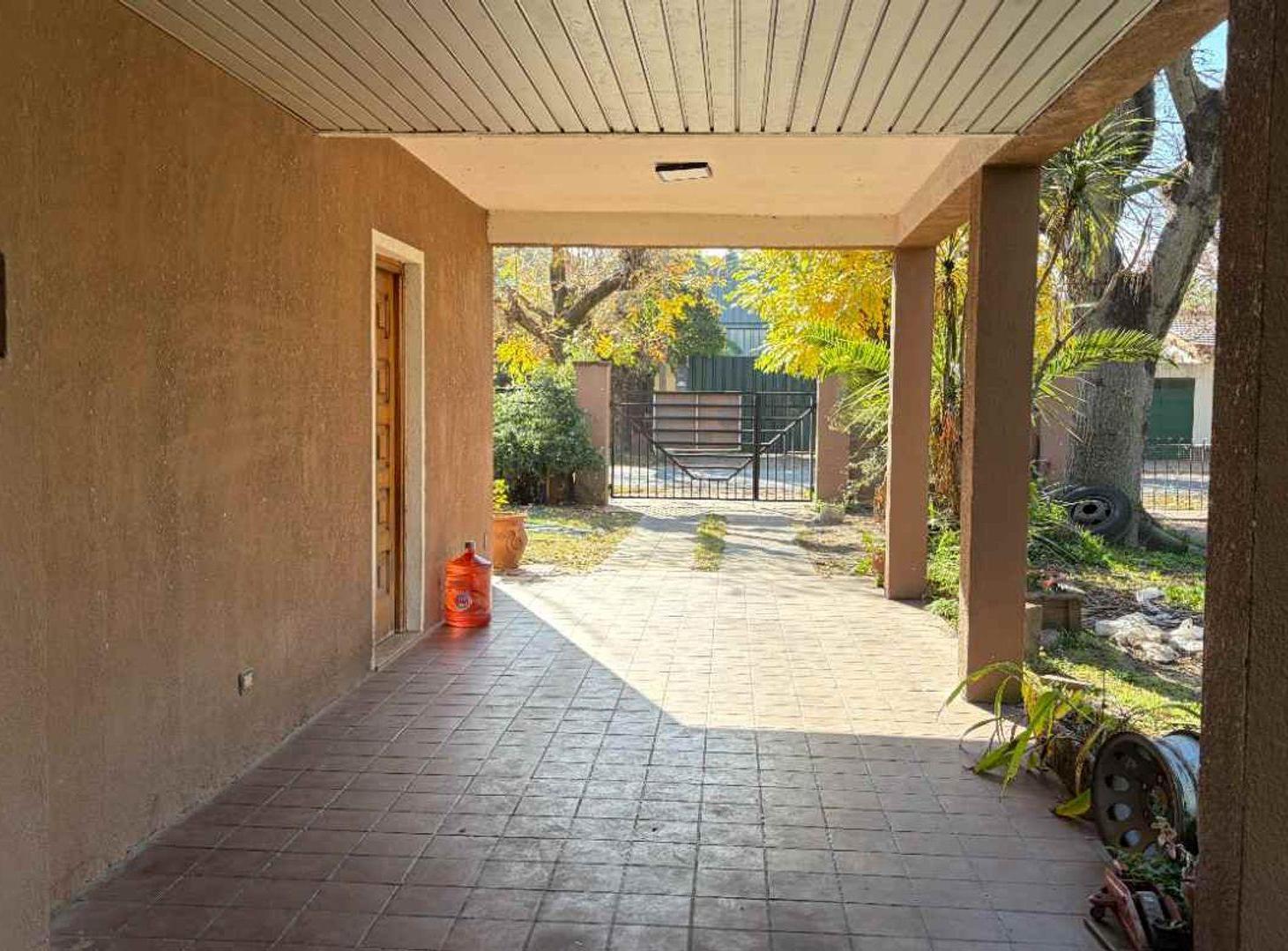 Foto de Venta casa 4 amb ing Maschwitz Centro, imagen 4