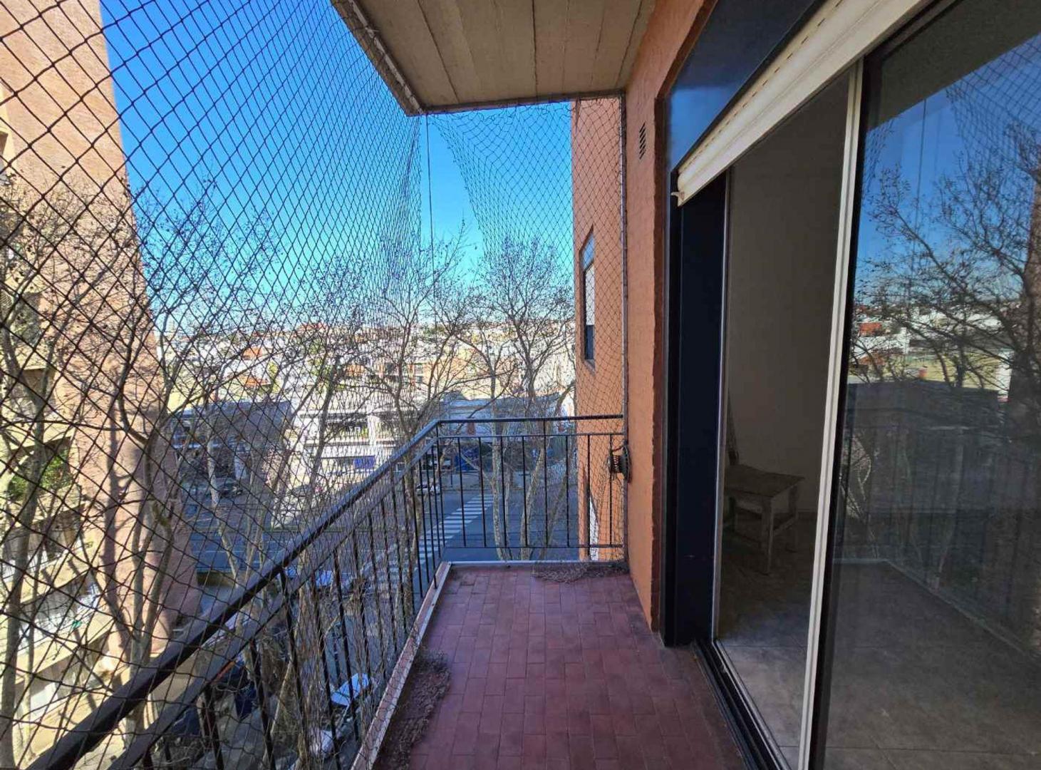 Foto de DEPARTAMENTO 2 AMB VENTA SAN ISIDRO COCHERA BAULER, imagen 1