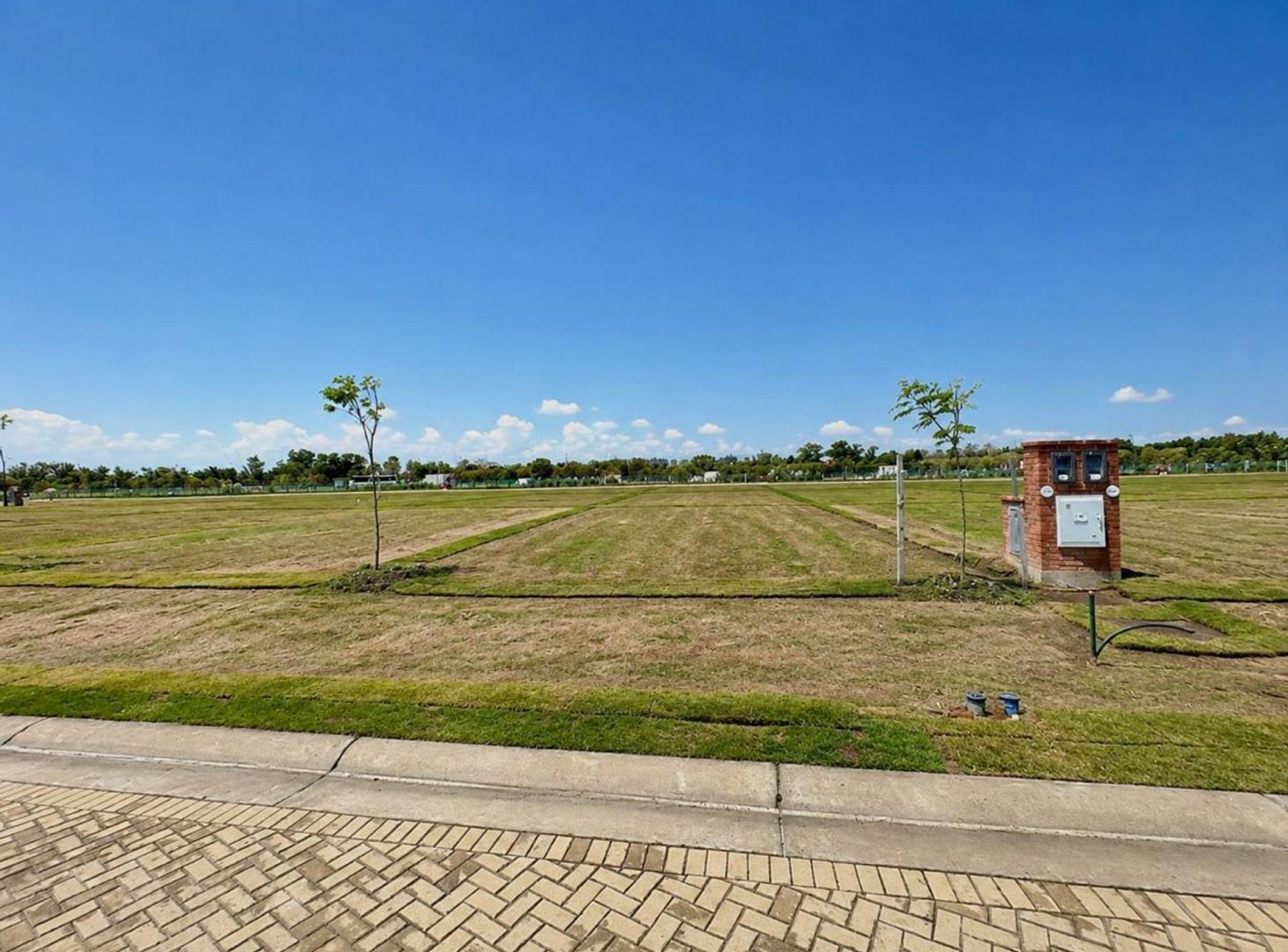 Foto de Venta lote interno barrio Orillas Puertos del lago, imagen 2