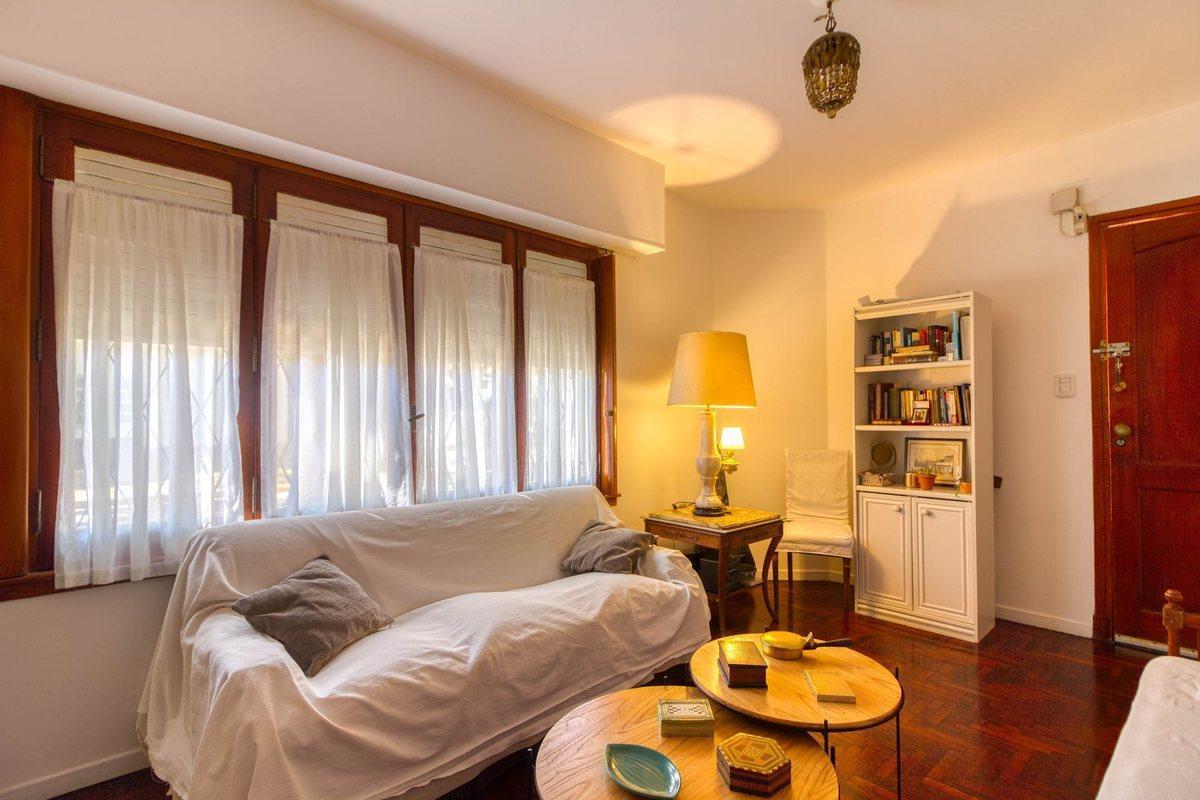 Foto de CASA/PH EN VENTA 3 AMB, OLIVOS, VTE LOPEZ C/ PATIO, imagen 4