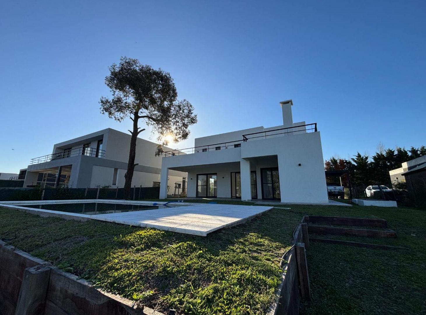 Foto de Casa en Venta al agua en Laguna Grande, imagen 3