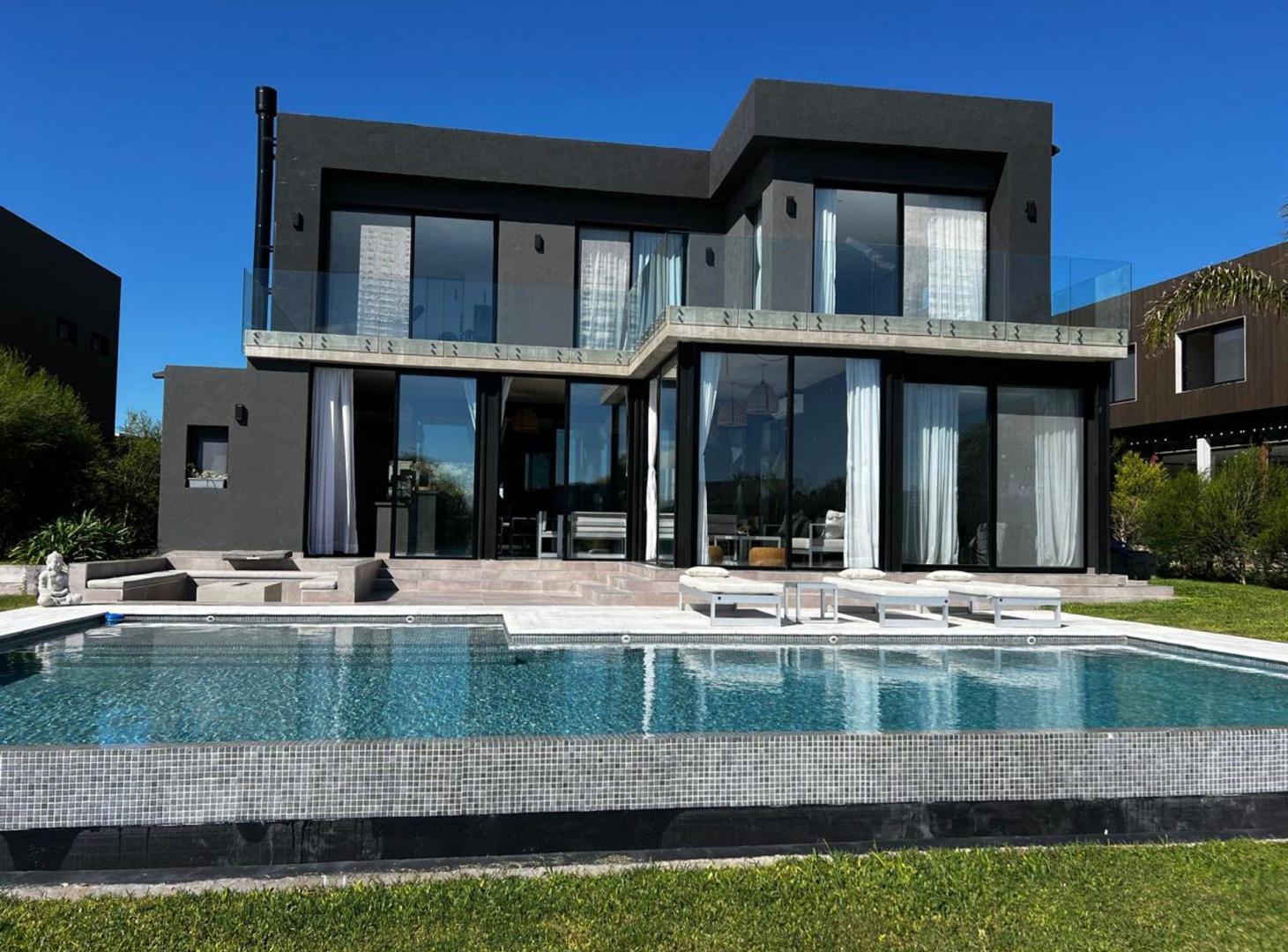Foto de CASA PREMIUM C/PISCINA VISTA A LA LAGUNA. ISLAS, imagen 5