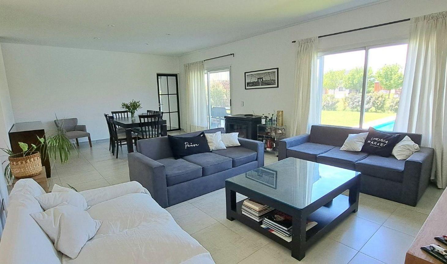 Foto de Venta Casa Acacias Puertos del Lago 5 Ambientes, imagen 2