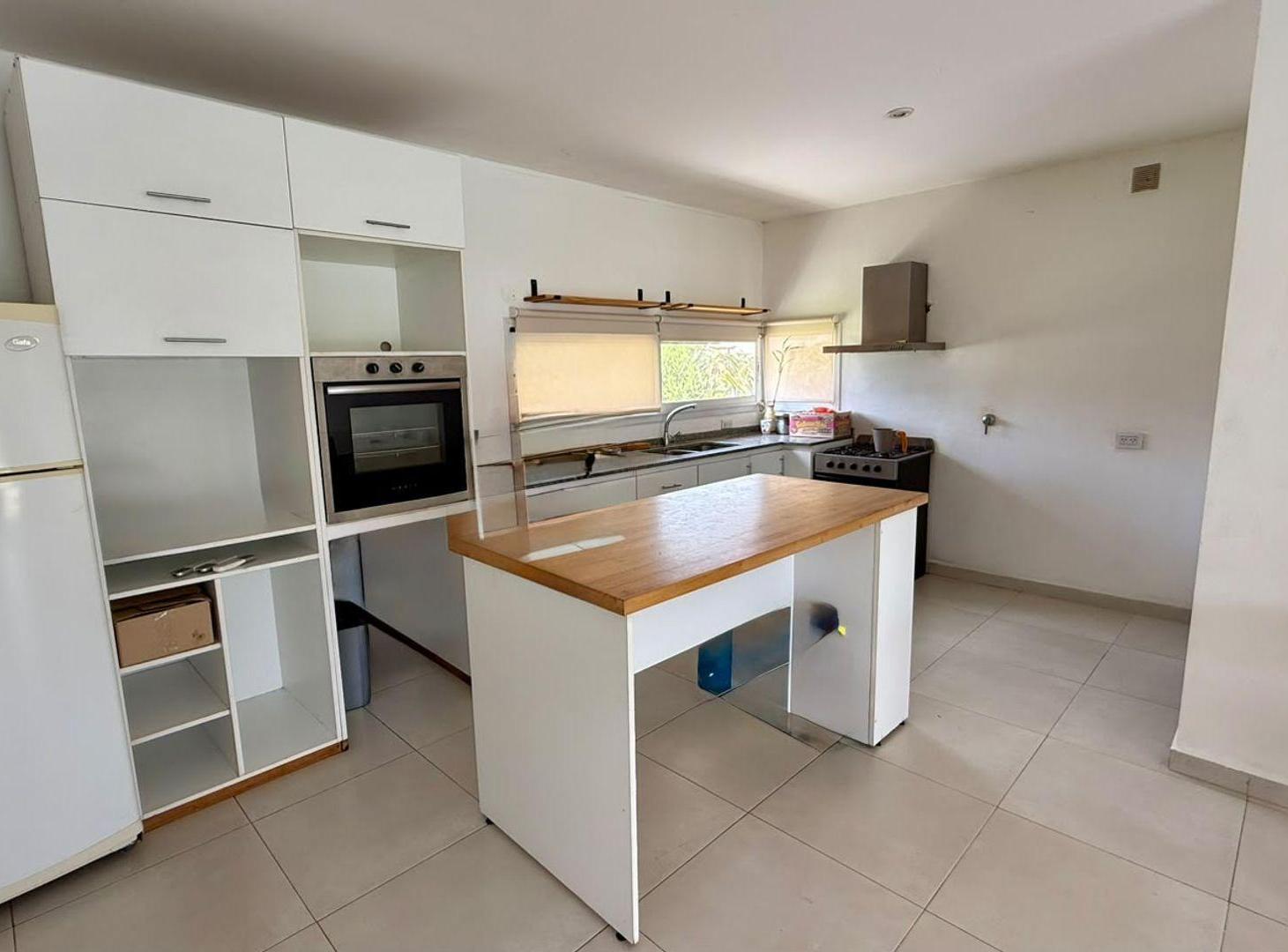 Foto de VENTA DE CASA BARRIO EL CANTON, 4 AMB. ESCOBAR, imagen 4