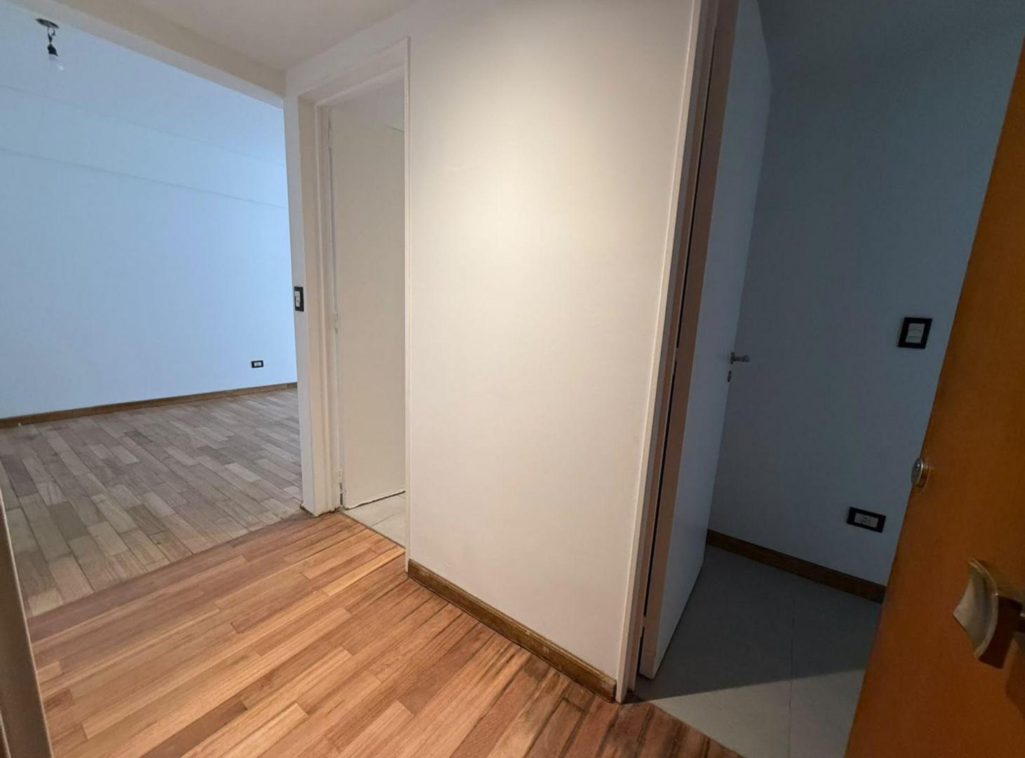 Foto de ALQUILER 3 AMB BALCON Y COCHERA - PALERMO/BELGRANO, imagen 3