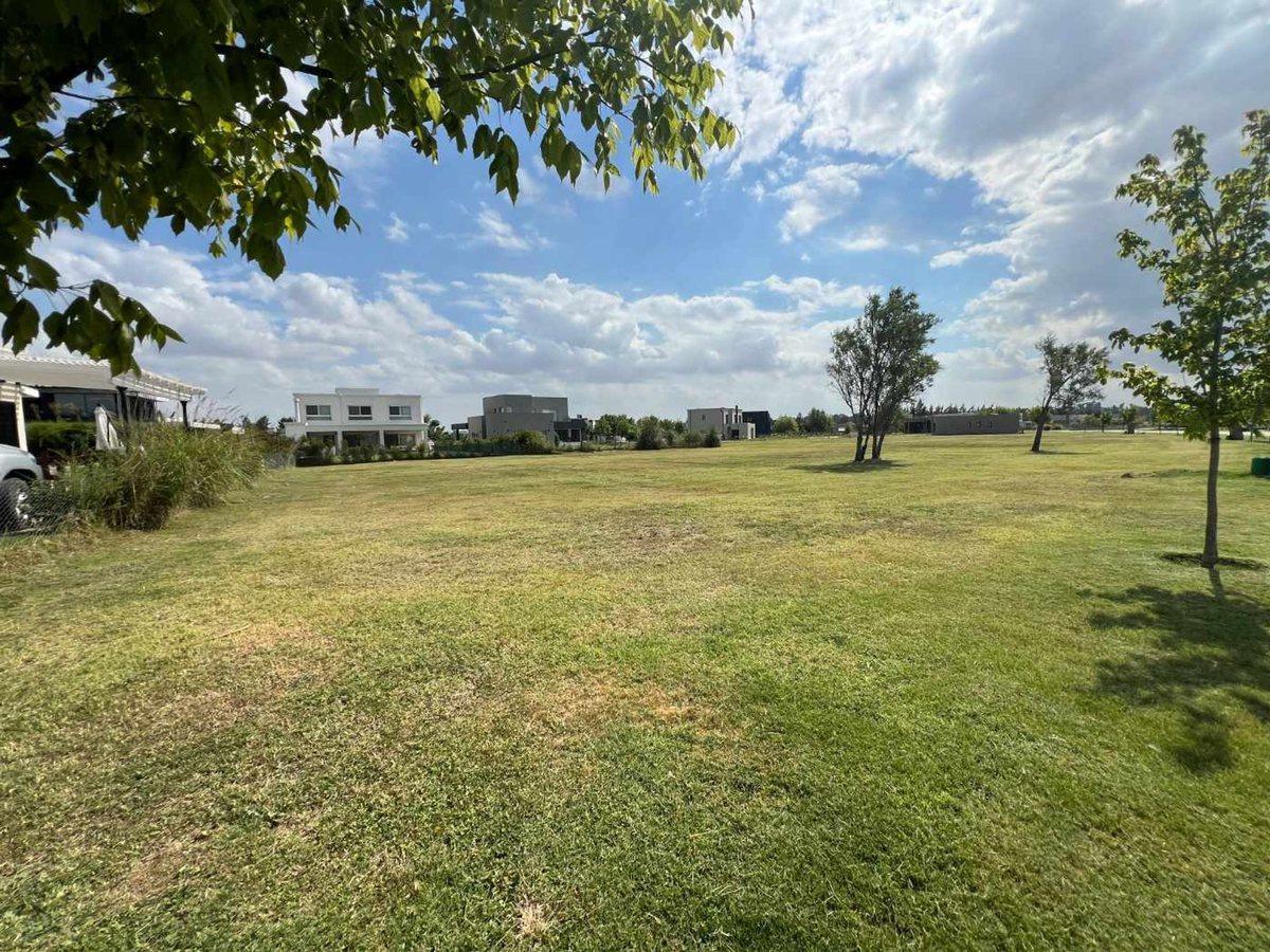 Foto de Terreno en VENTA Barrio El Naudir (Etapa 2) 785m2, imagen 1