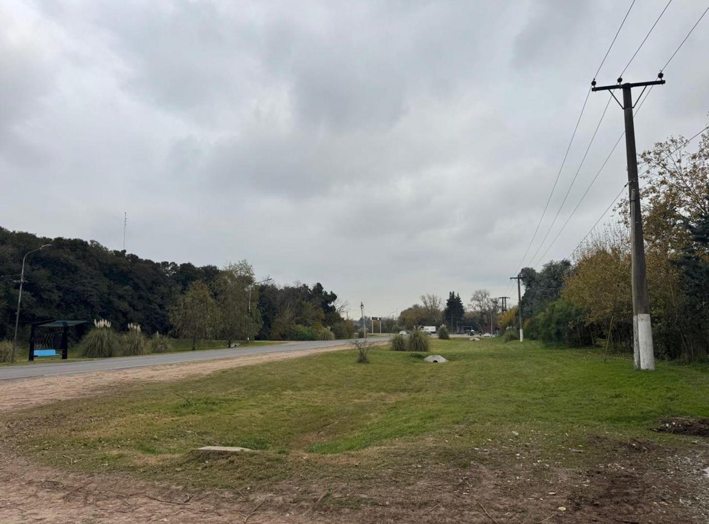 Foto de Venta Lote Pilar con Pileta y Quincho 1852 M2, imagen 3