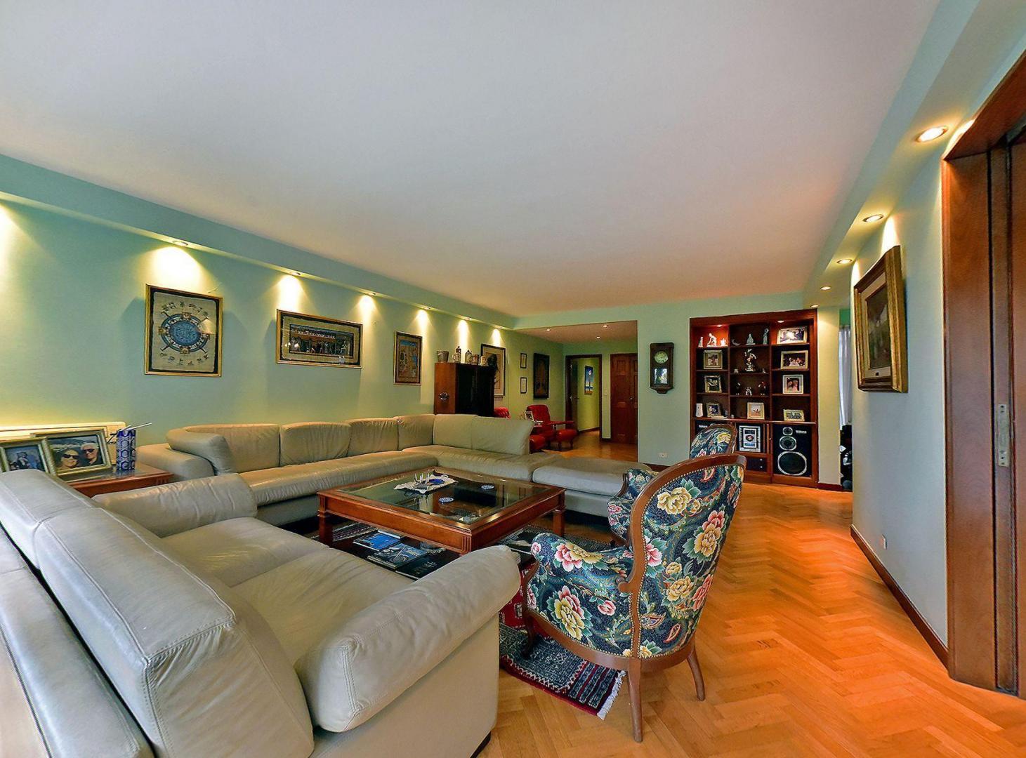Foto de VENTA DEPARTAMENTO PISO FIGUEROA ALCORTA 238 M², imagen 2