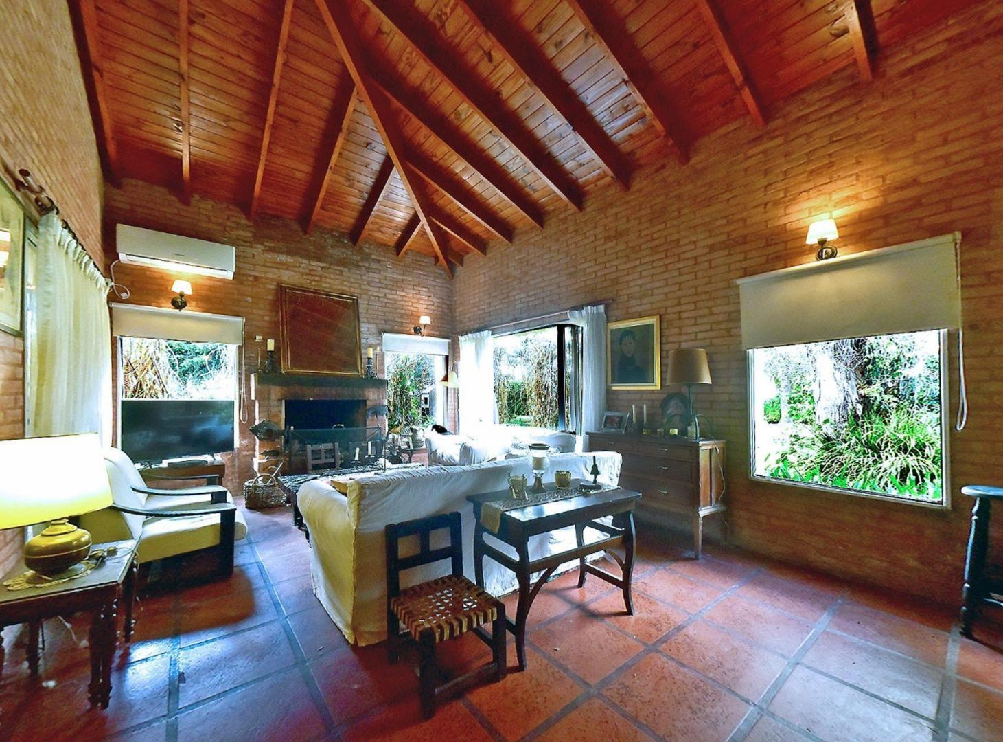 Foto de VENTA CASA LA CAMPIÑA PILAR, imagen 2
