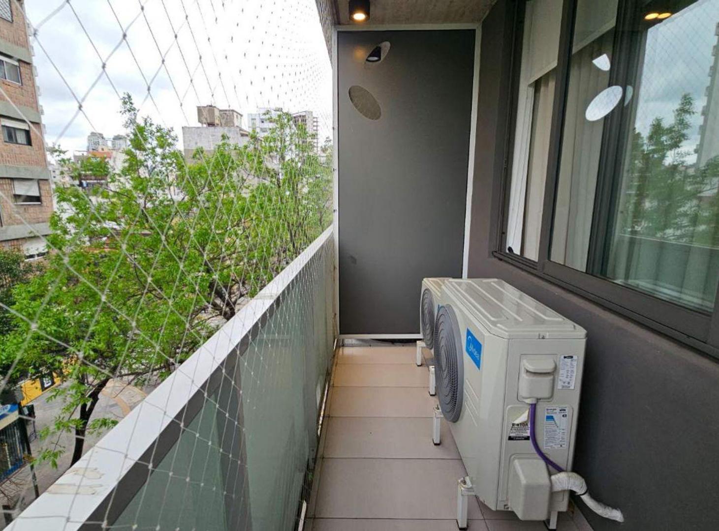 Foto de VENTA DPTO 2 AMB MODERNO CON BALCÓN EN BARRACAS, imagen 2