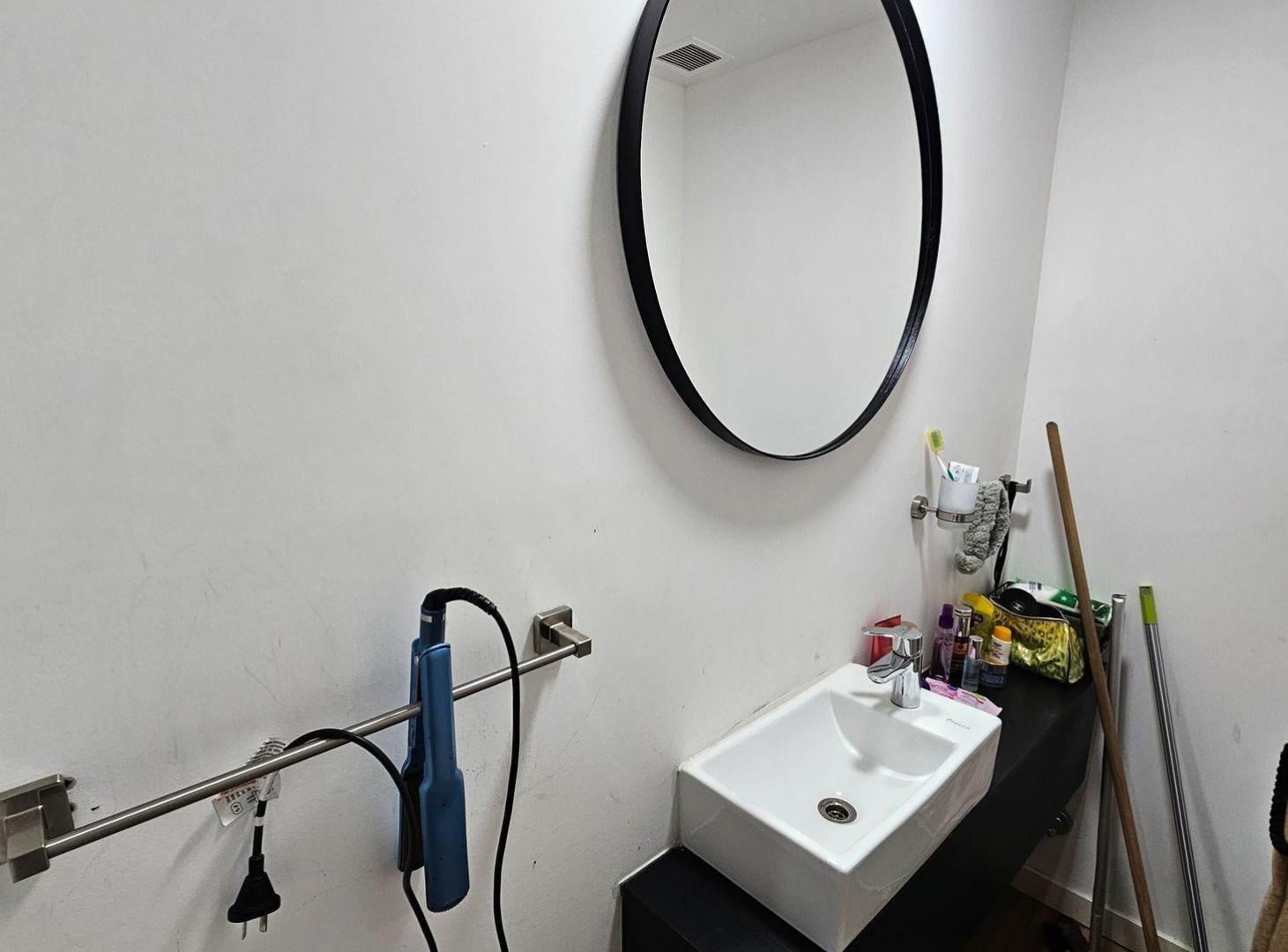 Foto de VENTA DPTO 2 AMB MODERNO CON BALCÓN EN BARRACAS, imagen 3